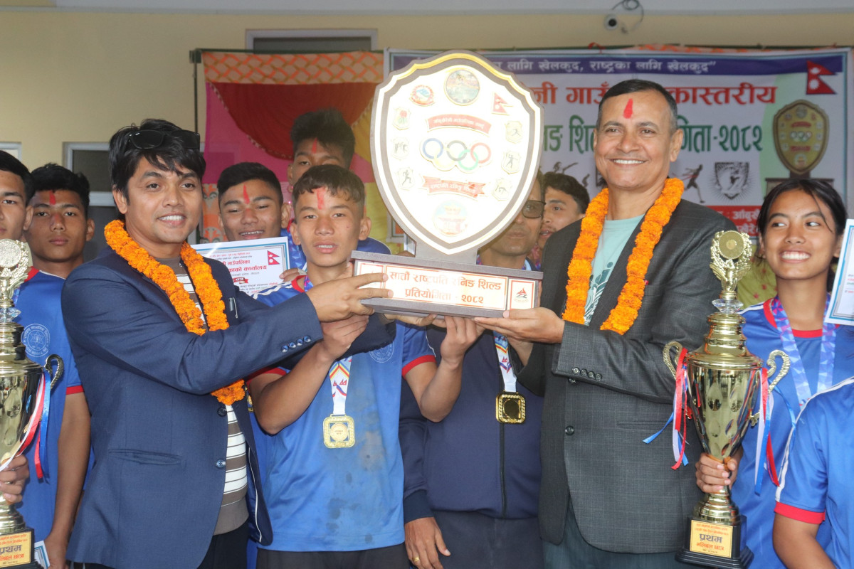 आँबुखैरेनी पालिका स्तरीय सातौँ राष्ट्रपति रनिङ शिल्ड प्रतियोगिताको उपाधि रामशाह माविलाई