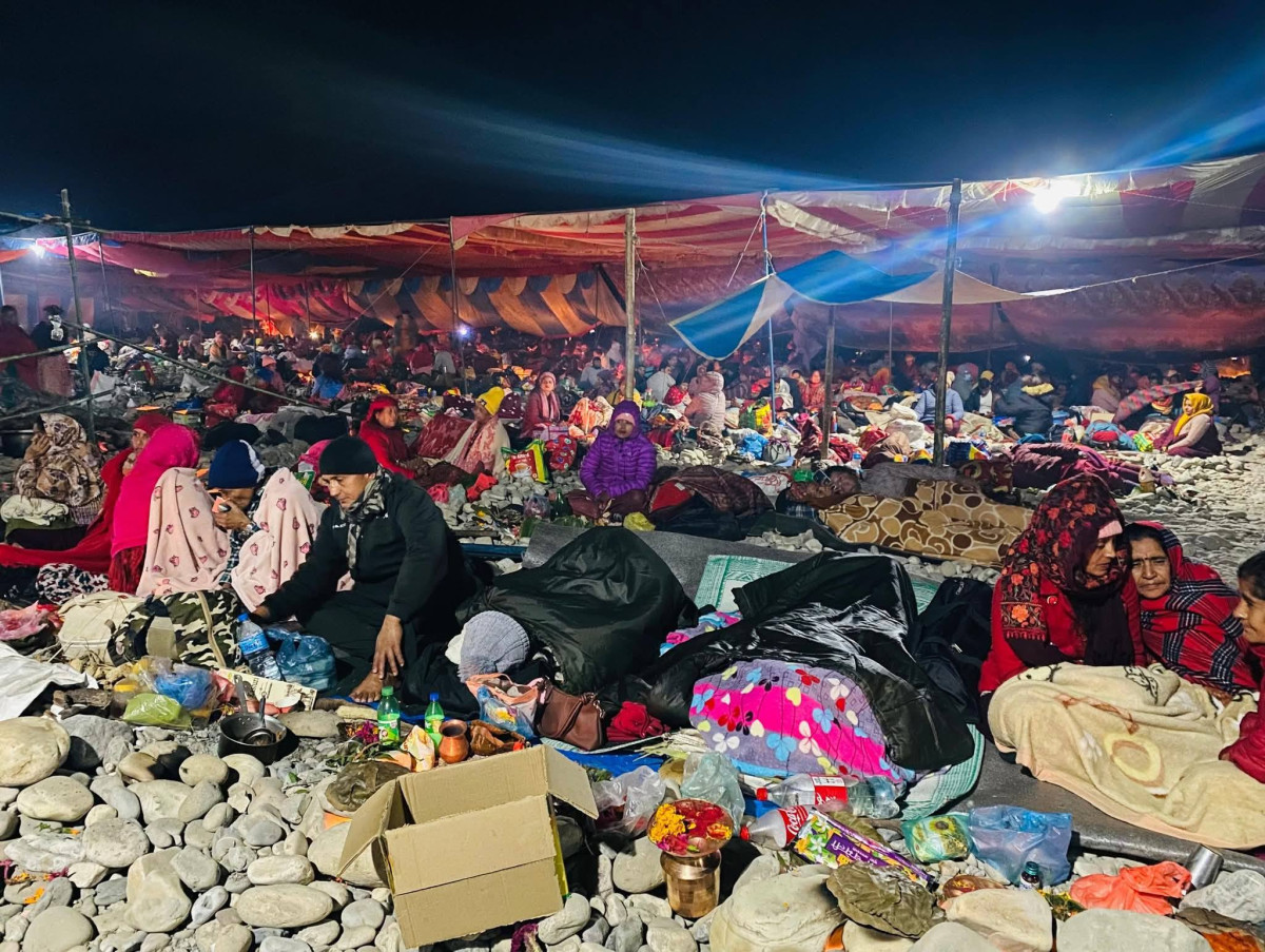 बालाचतुर्दशी: देवघाटमा शतबीज छर्नेहरूको घुइँचो