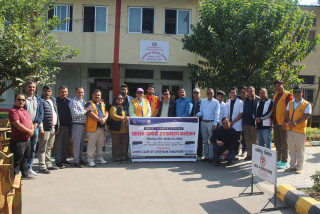 लायन्स क्लवद्वा इच्छाकामना अस्पताललाई थाइराइड परिक्षण गर्ने मेसिन हस्तान्तरण