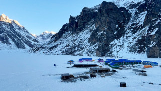 कञ्चनजङ्घा आधार शिविर क्षेत्र सुनसान