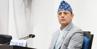 सांसदका काम र व्यवहार जनताले नियालिरहेका हुन्छन्ः सभामुख अर्याल