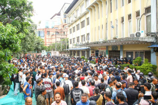 गणेश नेपाली मृत्यु प्रकरण : प्रधानमन्त्री र गृहमन्त्रीको राजीनामा मागियो