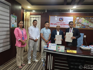हुलाकमार्फत आजदेखि घरदैलोमै सवारी चालक अनुमतिपत्र ढुवानी सुरु