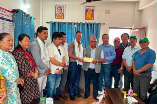 विपद् व्यवस्थापनका लागि अन्नपूर्ण गाउँपालिकालाई तमु धिं नेपालको ३ लाख सहयोग