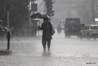 देशभर मनसुनी र पश्चिमी वायुको दोहोरो प्रभाव, आज यी चार प्रदेशमा भारी वर्षाको सम्भावना
